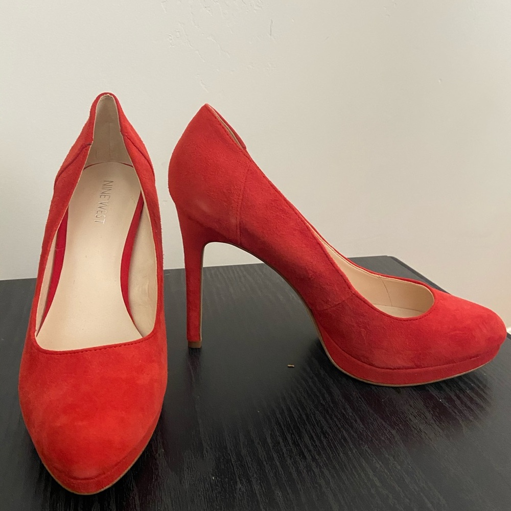 NEW red suede Nine West pumps